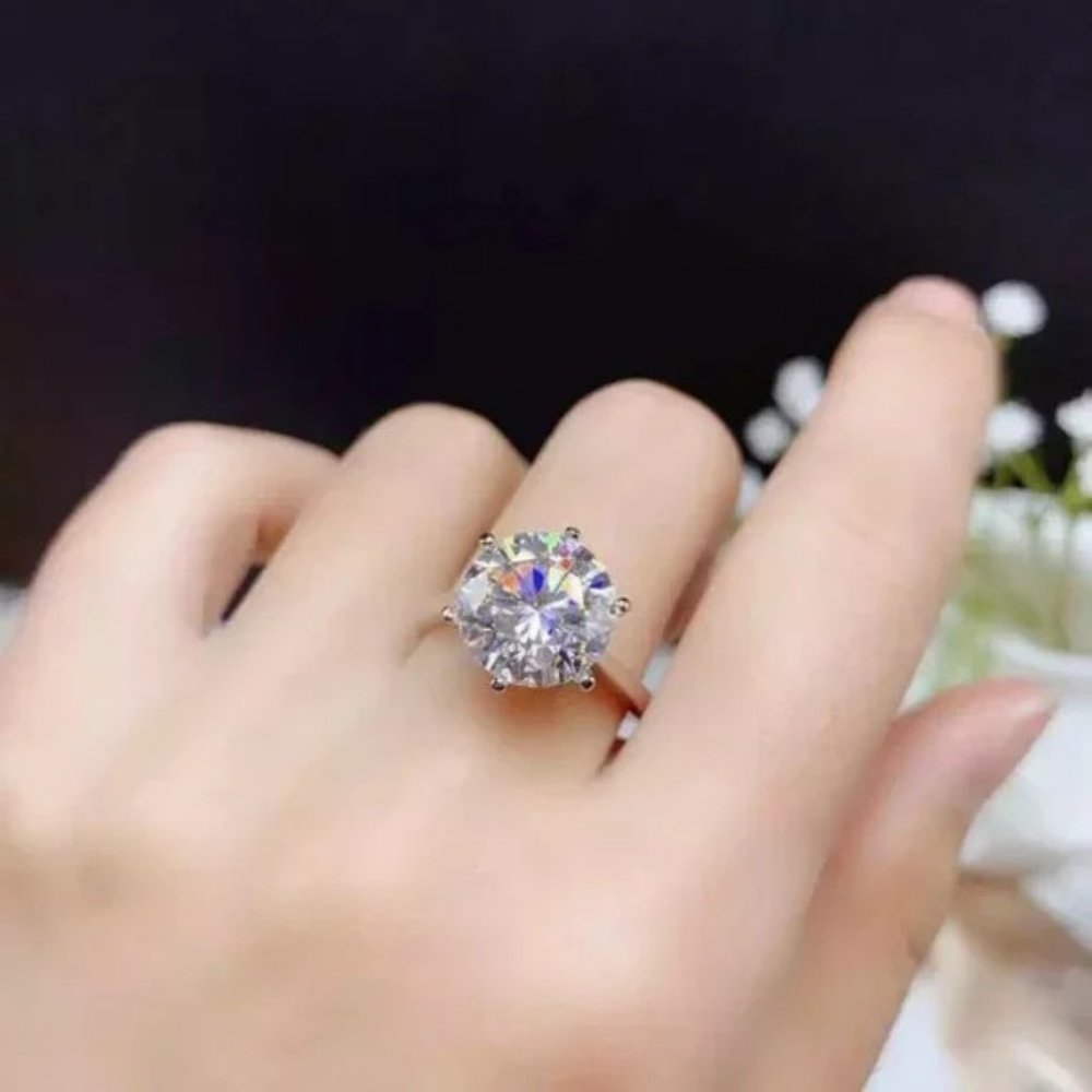Certified 5ct. t.w. Diamond Moissanite Round Solitaire Engagement Ring NEW - Picture 2 of 13